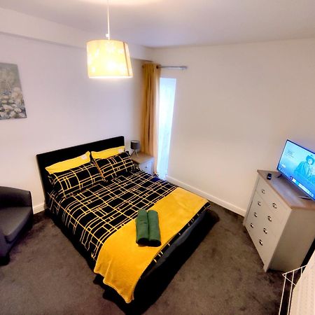 House Share With Few Ensuite Rooms Near Southmead 브리스틀 외부 사진