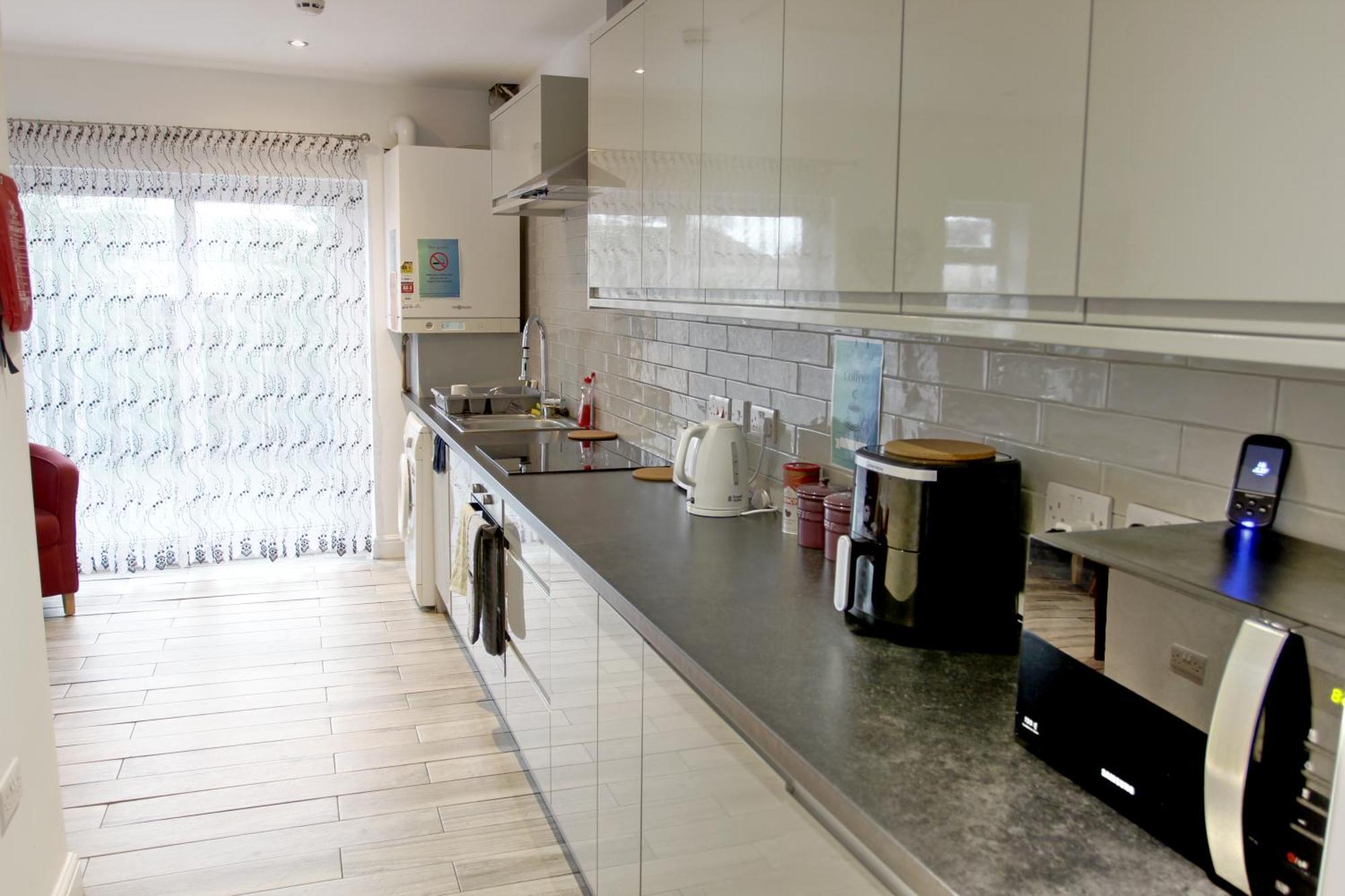 House Share With Few Ensuite Rooms Near Southmead 브리스틀 외부 사진