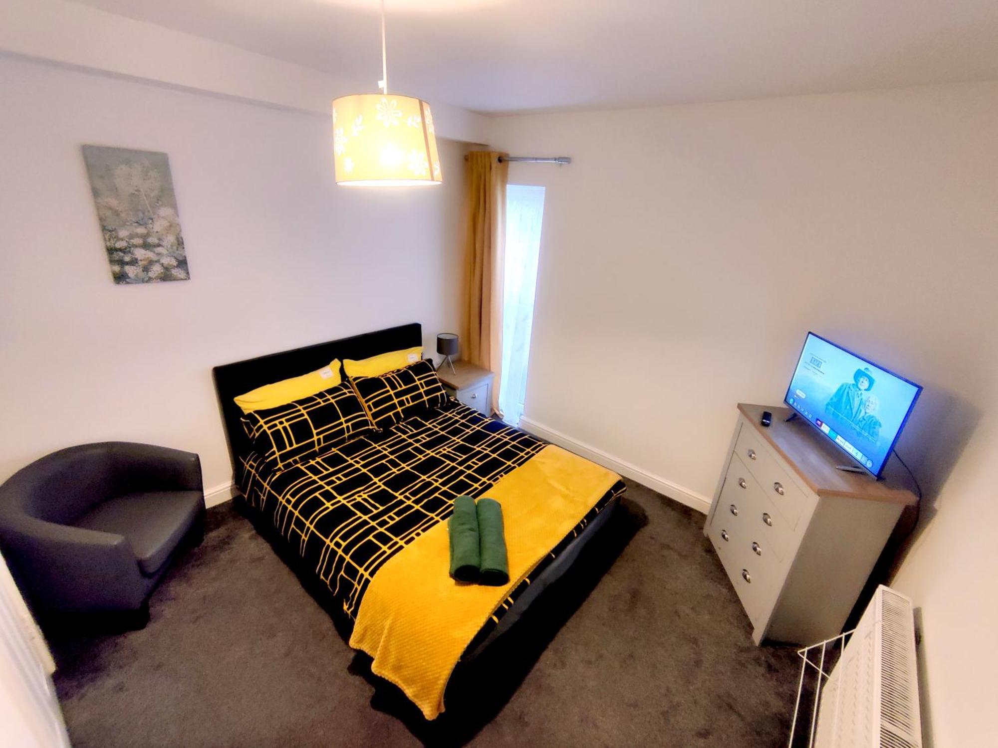 House Share With Few Ensuite Rooms Near Southmead 브리스틀 외부 사진