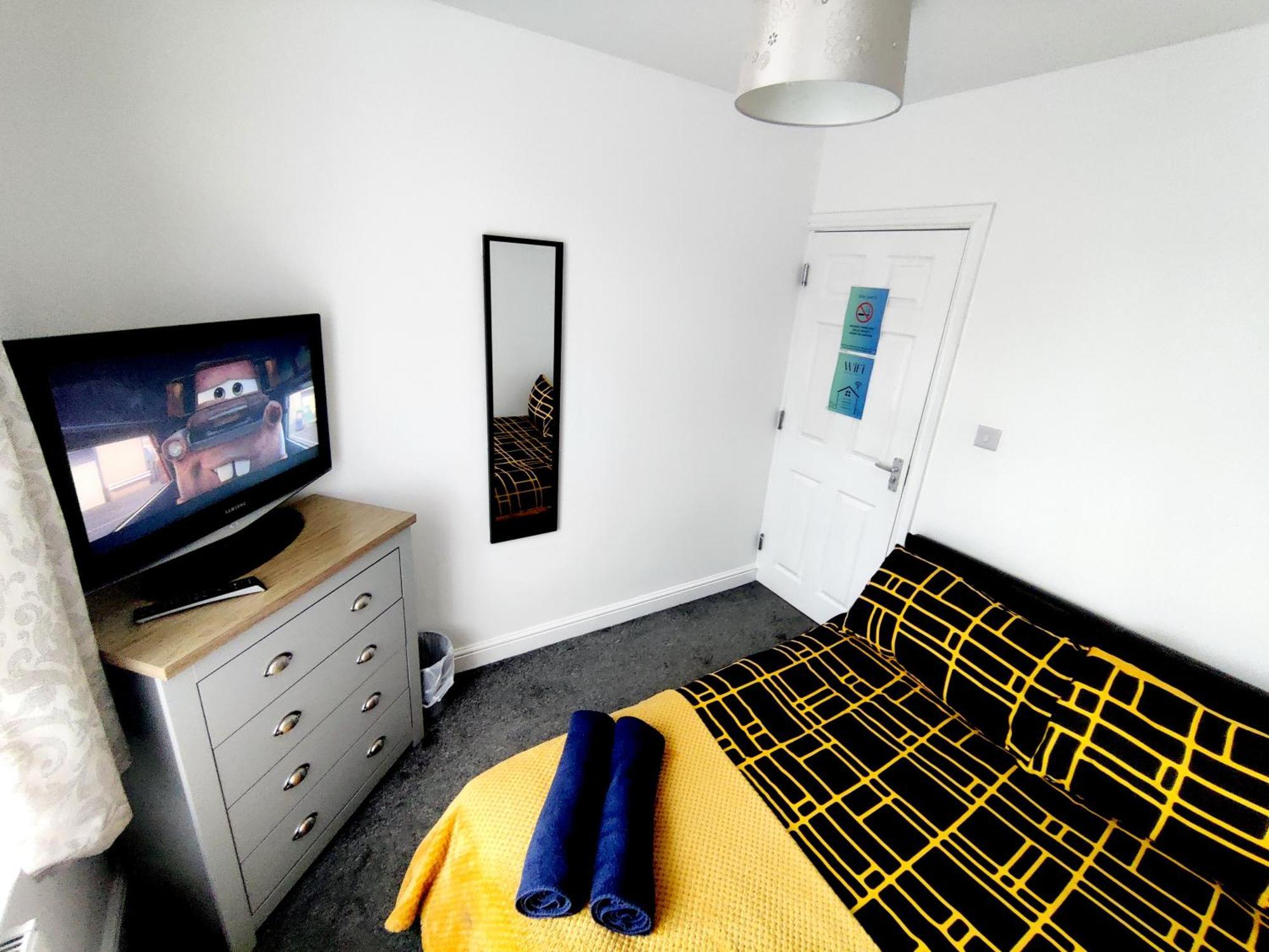 House Share With Few Ensuite Rooms Near Southmead 브리스틀 외부 사진